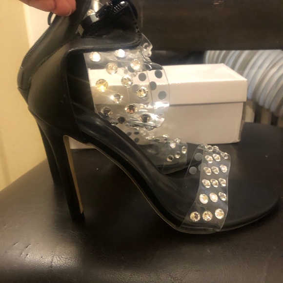 High heel - Picture 2 of 4